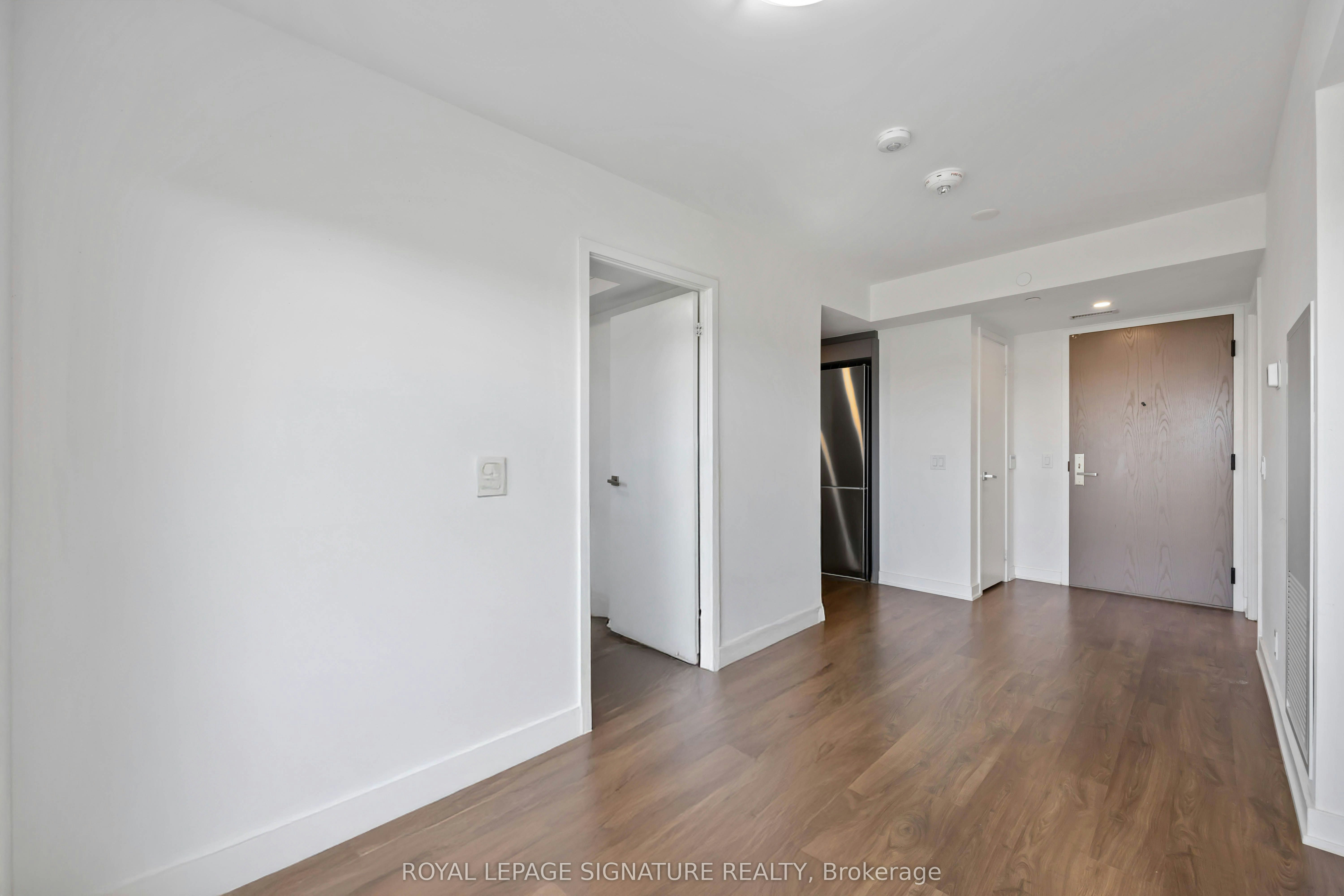 216-30 Tretti Way, Toronto, ON, M3H 0E3 - 13