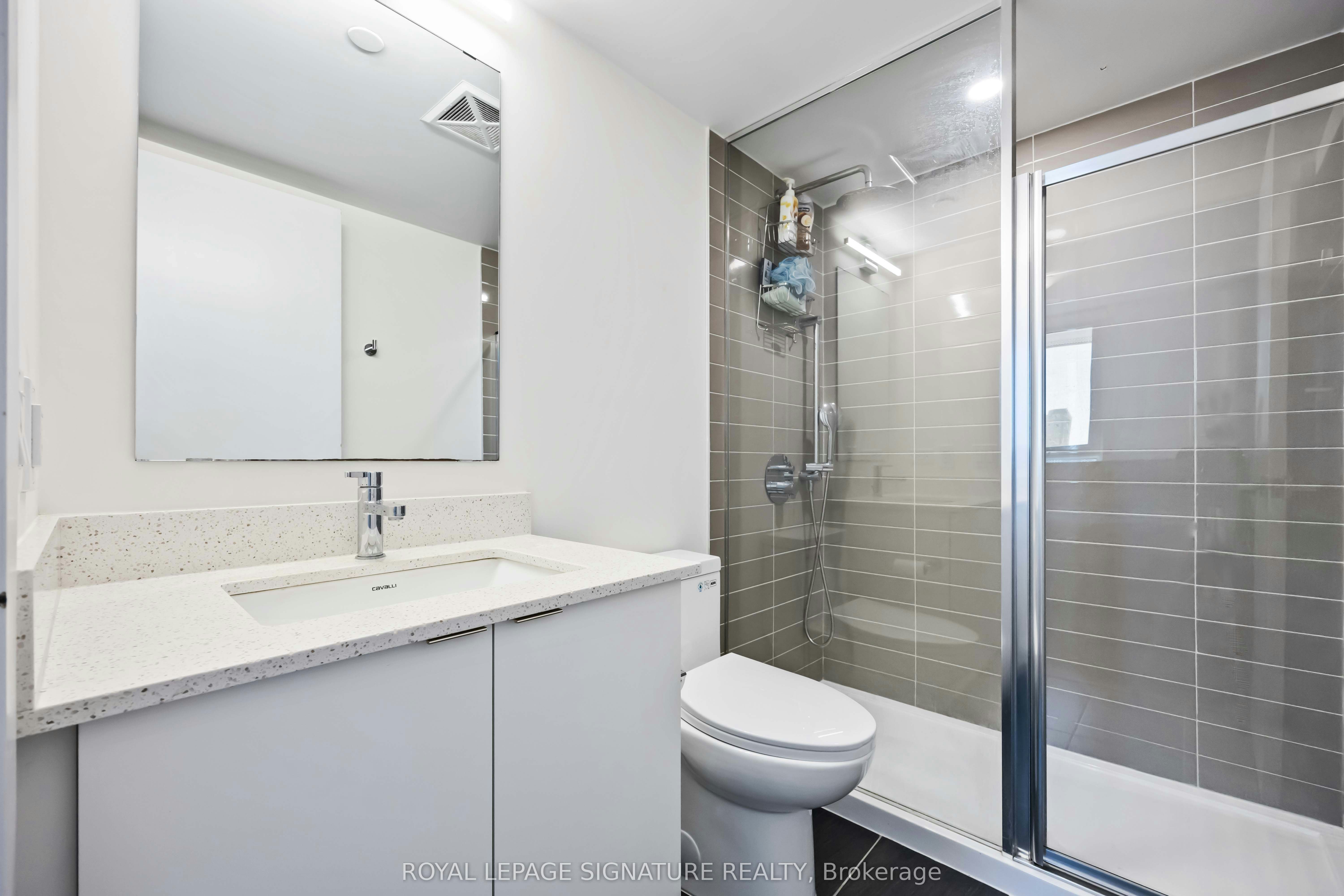 216-30 Tretti Way, Toronto, ON, M3H 0E3 - 24