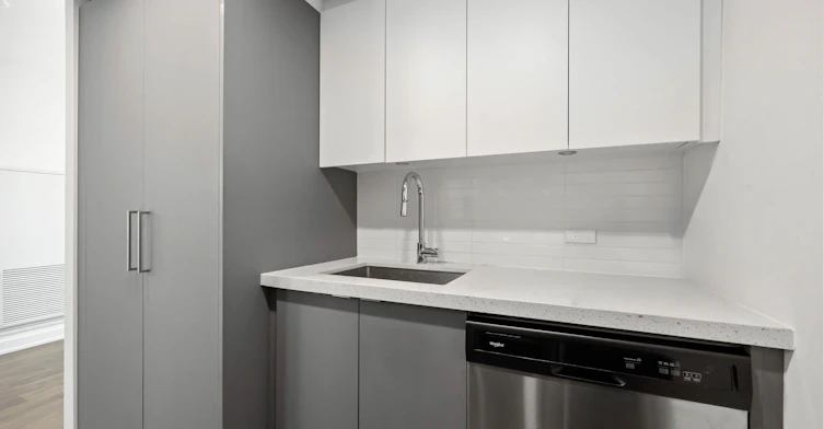216-30 Tretti Way, Toronto, ON, M3H 0E3 - 15