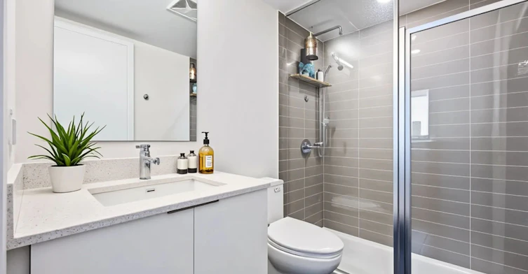 216-30 Tretti Way, Toronto, ON, M3H 0E3 - 23
