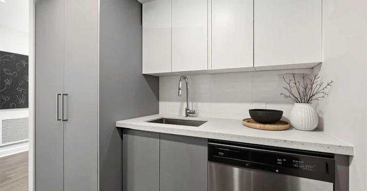 216-30 Tretti Way, Toronto, ON, M3H 0E3 - 14