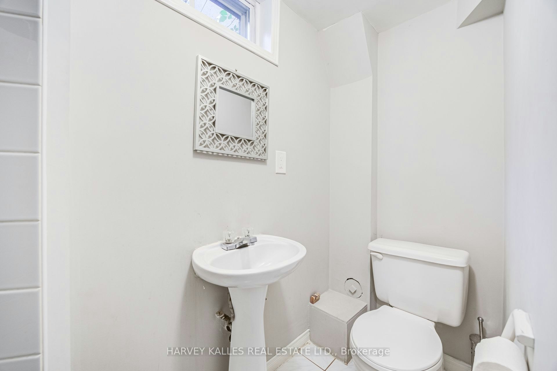 32 Oxton Avenue, Toronto, ON, M5P 1L9 - 20