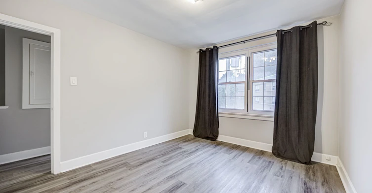 32 Oxton Avenue, Toronto, ON, M5P 1L9 - 13