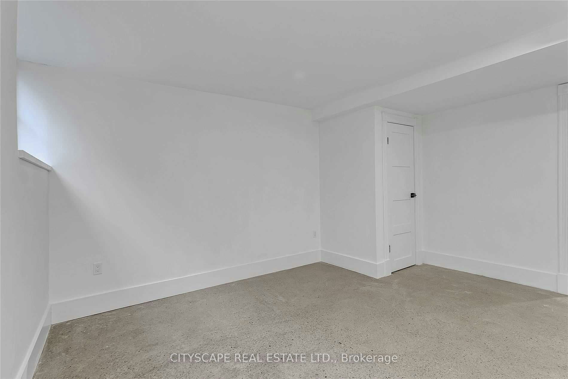 #2 Upper-180 Strachan Avenue, Toronto, ON, M6J 2S9 - 26