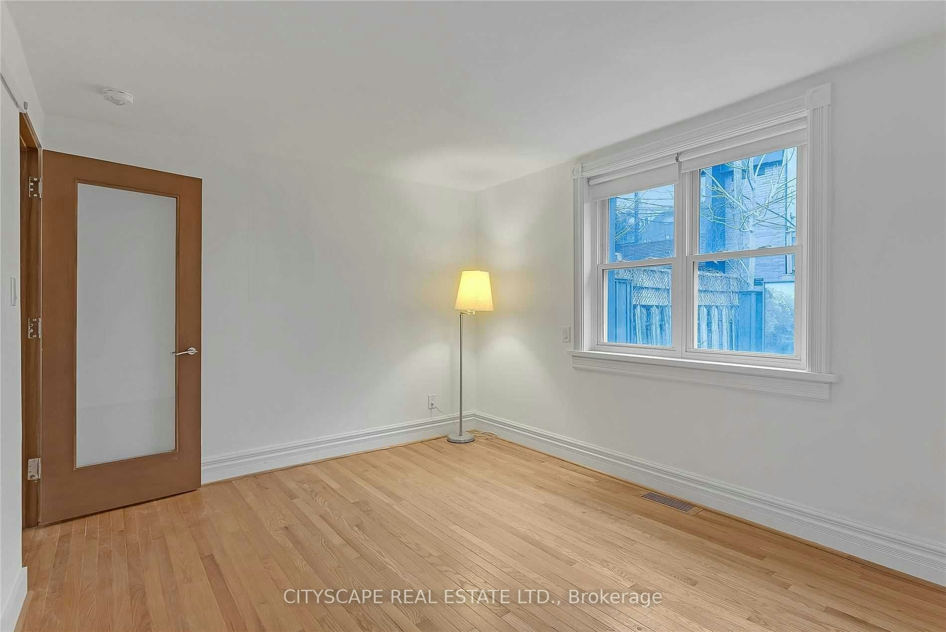 #2 Upper-180 Strachan Avenue, Toronto, ON, M6J 2S9 - 18