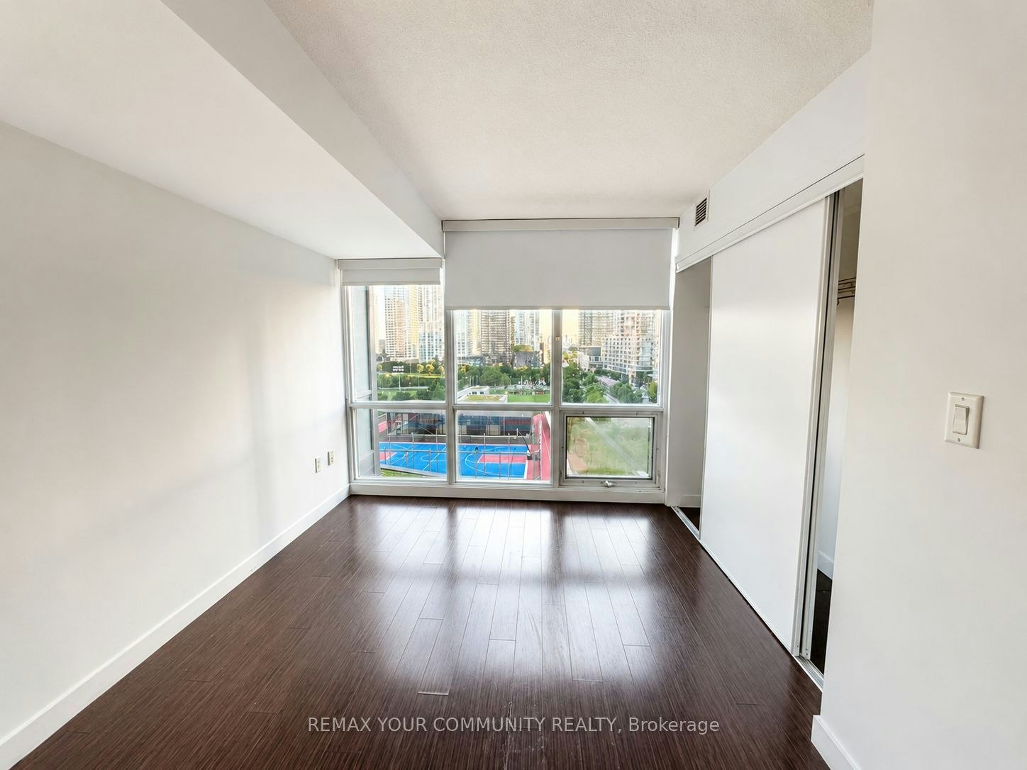 1103-15 Fort York Boulevard, Toronto, ON, M5V 3Y4 - 9