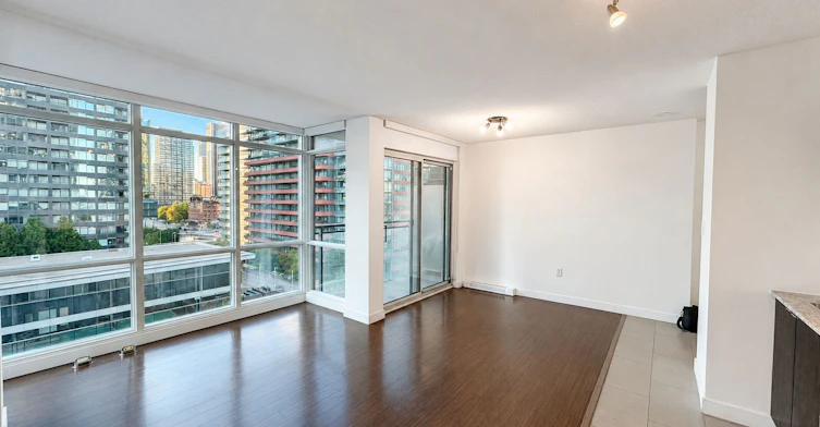 1103-15 Fort York Boulevard, Toronto, ON, M5V 3Y4 - 4