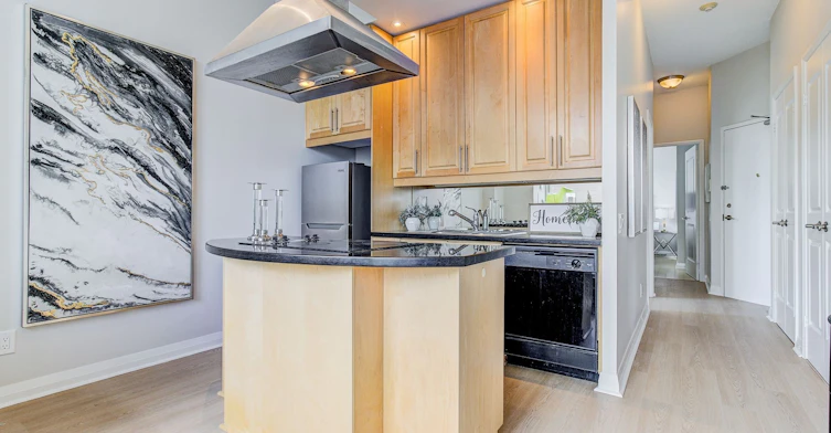 1907-1121 Bay Street, Toronto, ON, M5S 2B3 - 9