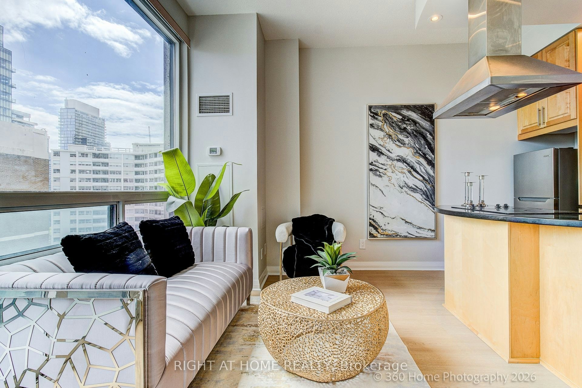 1907-1121 Bay Street, Toronto, ON, M5S 2B3 - 8