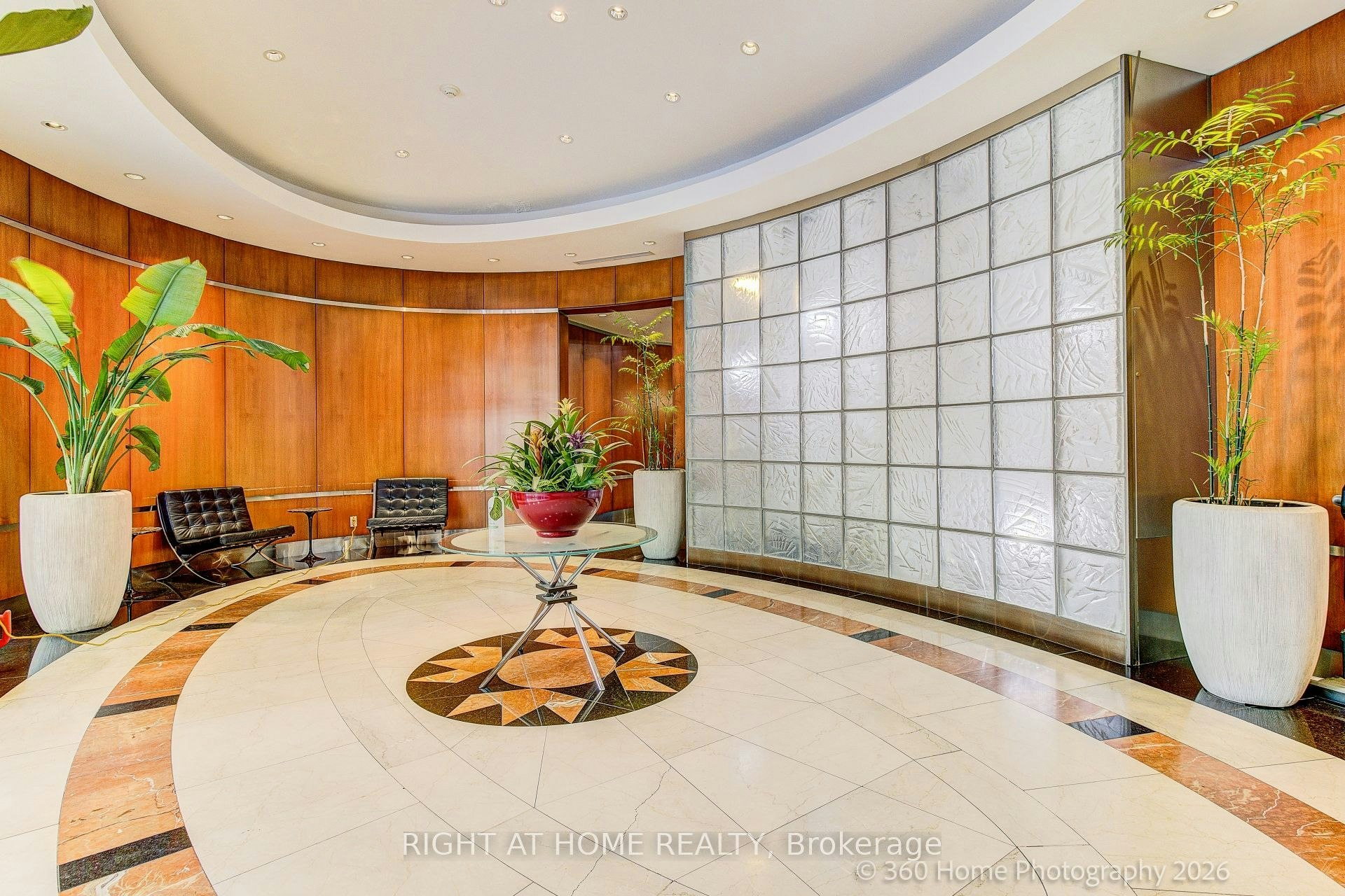 1907-1121 Bay Street, Toronto, ON, M5S 2B3 - 3