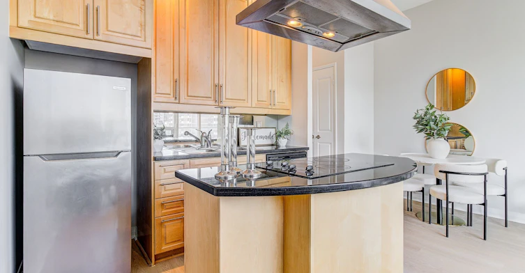 1907-1121 Bay Street, Toronto, ON, M5S 2B3 - 16