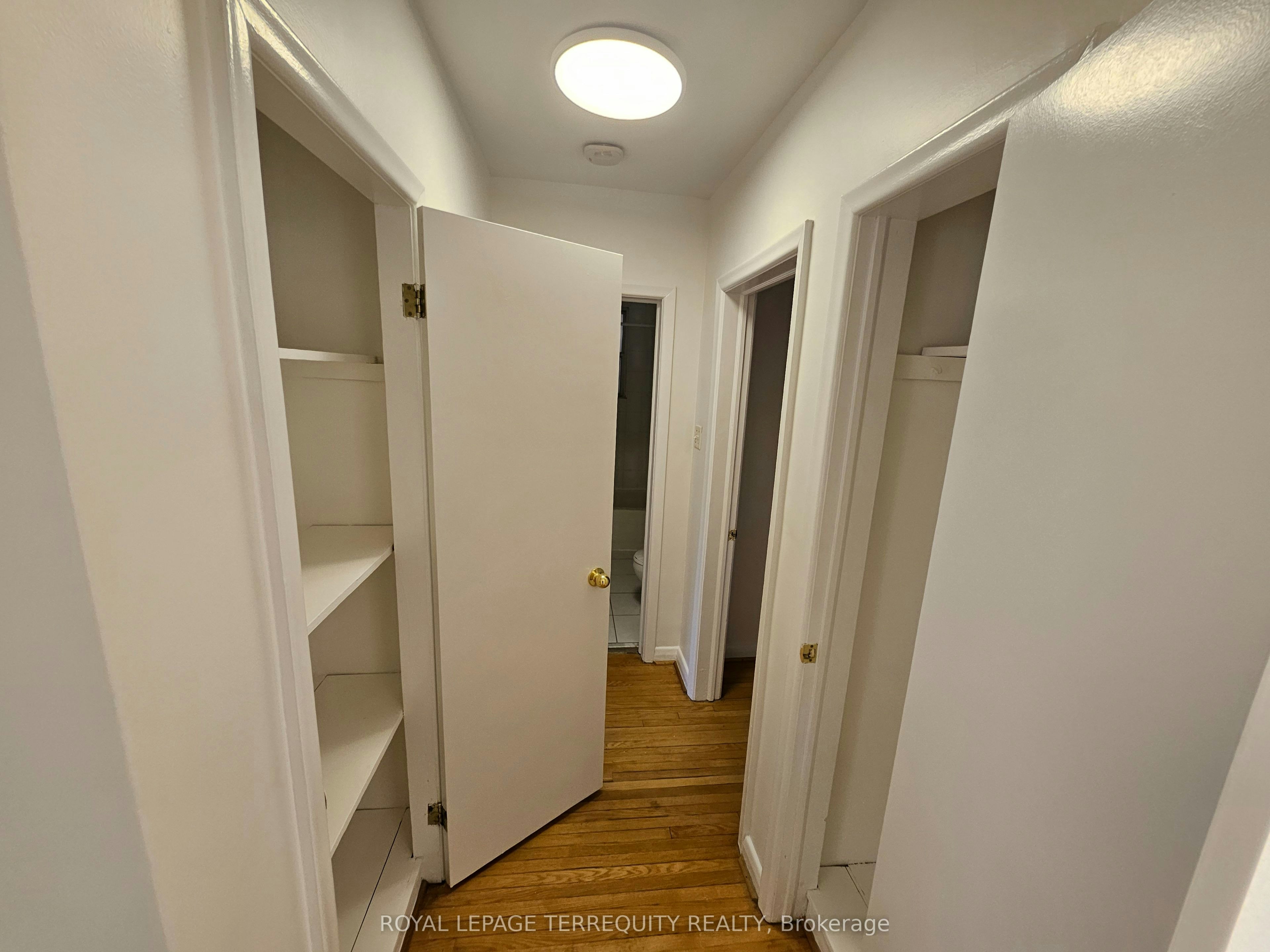 3-401 Winnett Avenue, Toronto, ON, M6C 3M2 - 26