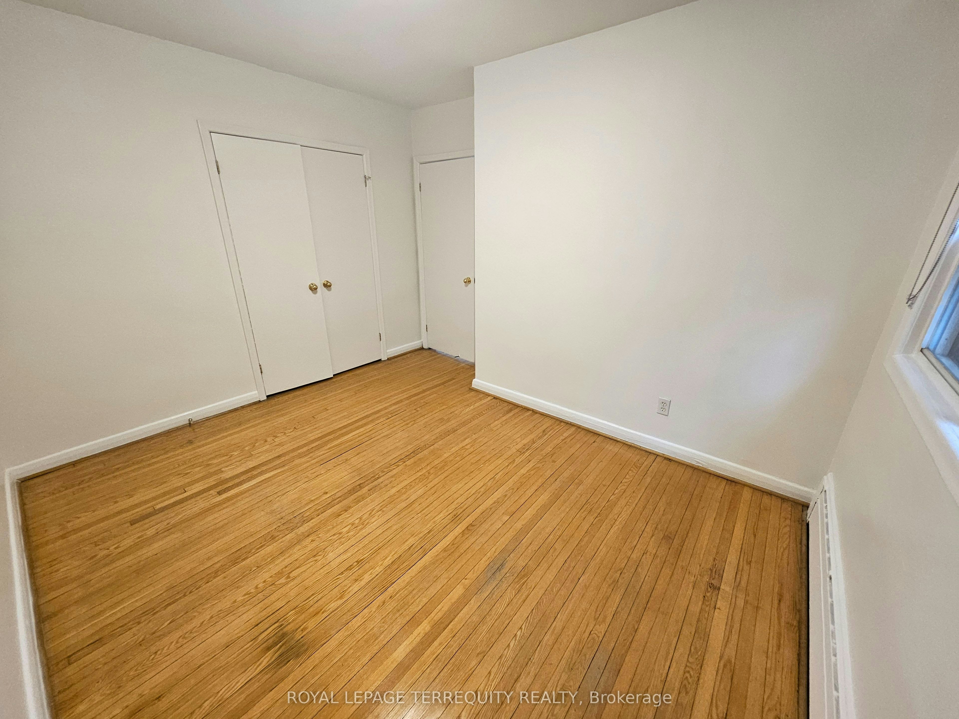 3-401 Winnett Avenue, Toronto, ON, M6C 3M2 - 24