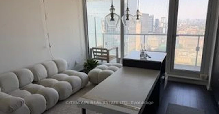 3510-197 Yonge Street, Toronto, ON, M5B 0C1 - 4