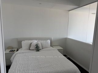 3510-197 Yonge Street, Toronto, ON, M5B 0C1 - 5