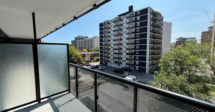 413-127 Broadway Avenue, Toronto, ON, M4P 1V3 - 6