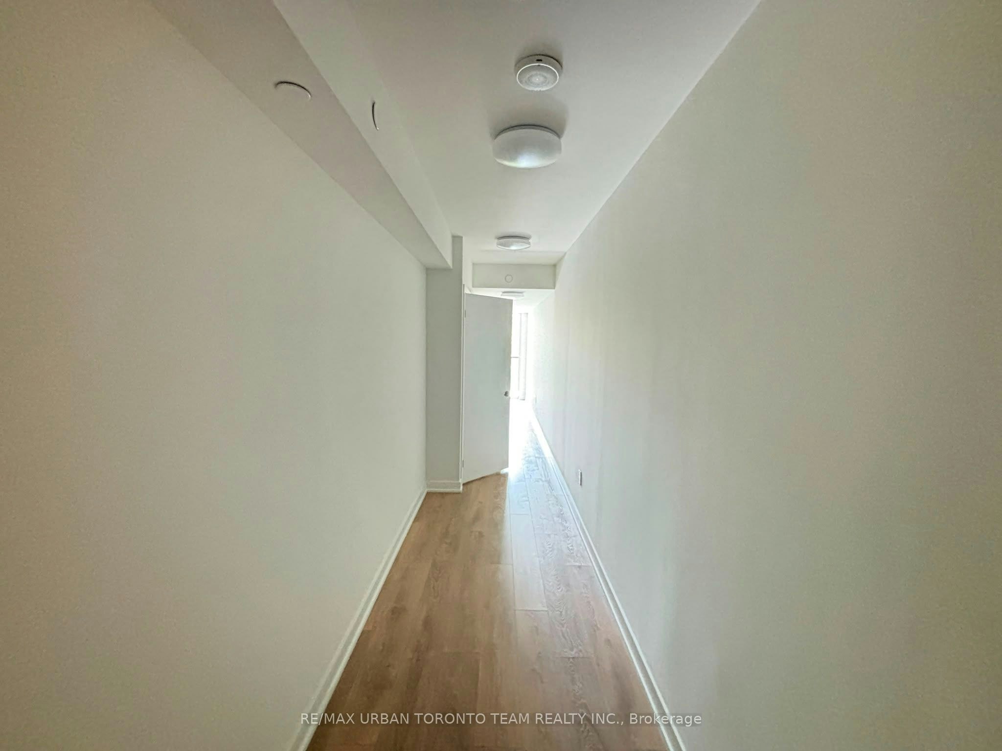 413-127 Broadway Avenue, Toronto, ON, M4P 1V3 - 8