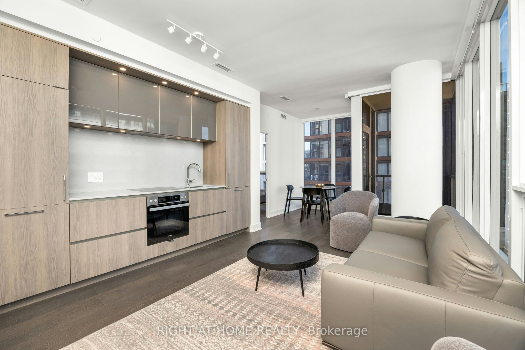 3412-35 Mercer Street, Toronto, ON, M5V 0V1 - 8