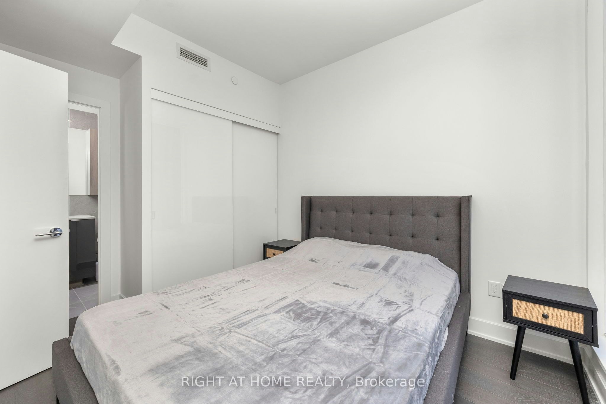 3412-35 Mercer Street, Toronto, ON, M5V 0V1 - 15