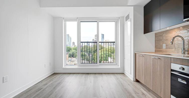 543-30 Dreamers Way, Toronto, ON, M5A 0Y7 - 28