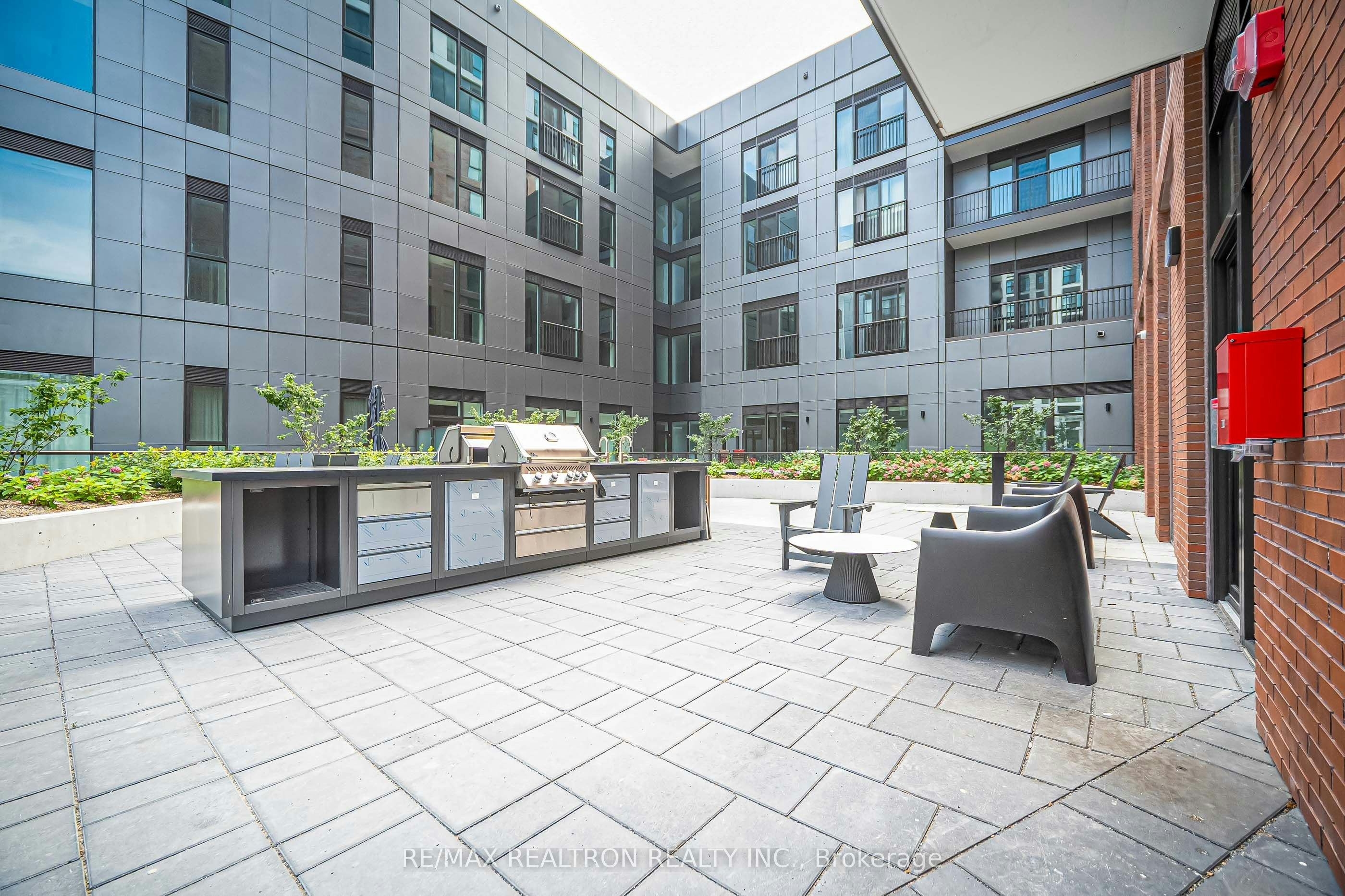 543-30 Dreamers Way, Toronto, ON, M5A 0Y7 - 36