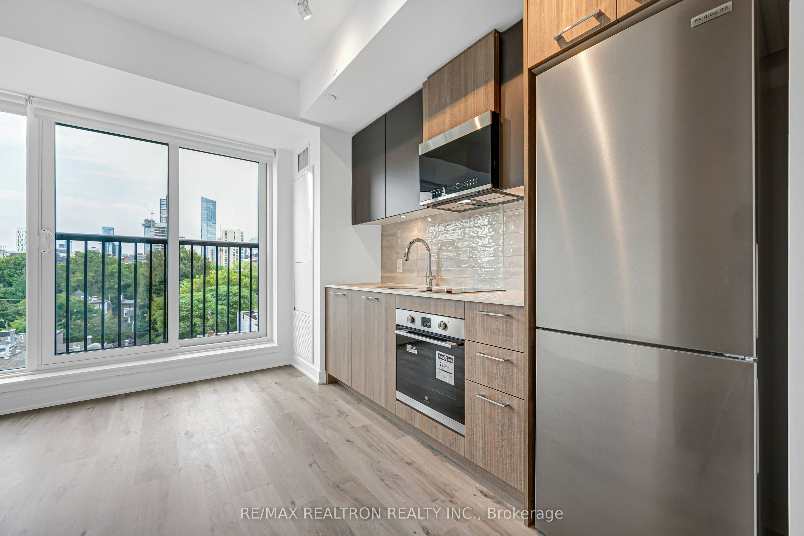 543-30 Dreamers Way, Toronto, ON, M5A 0Y7 - 20