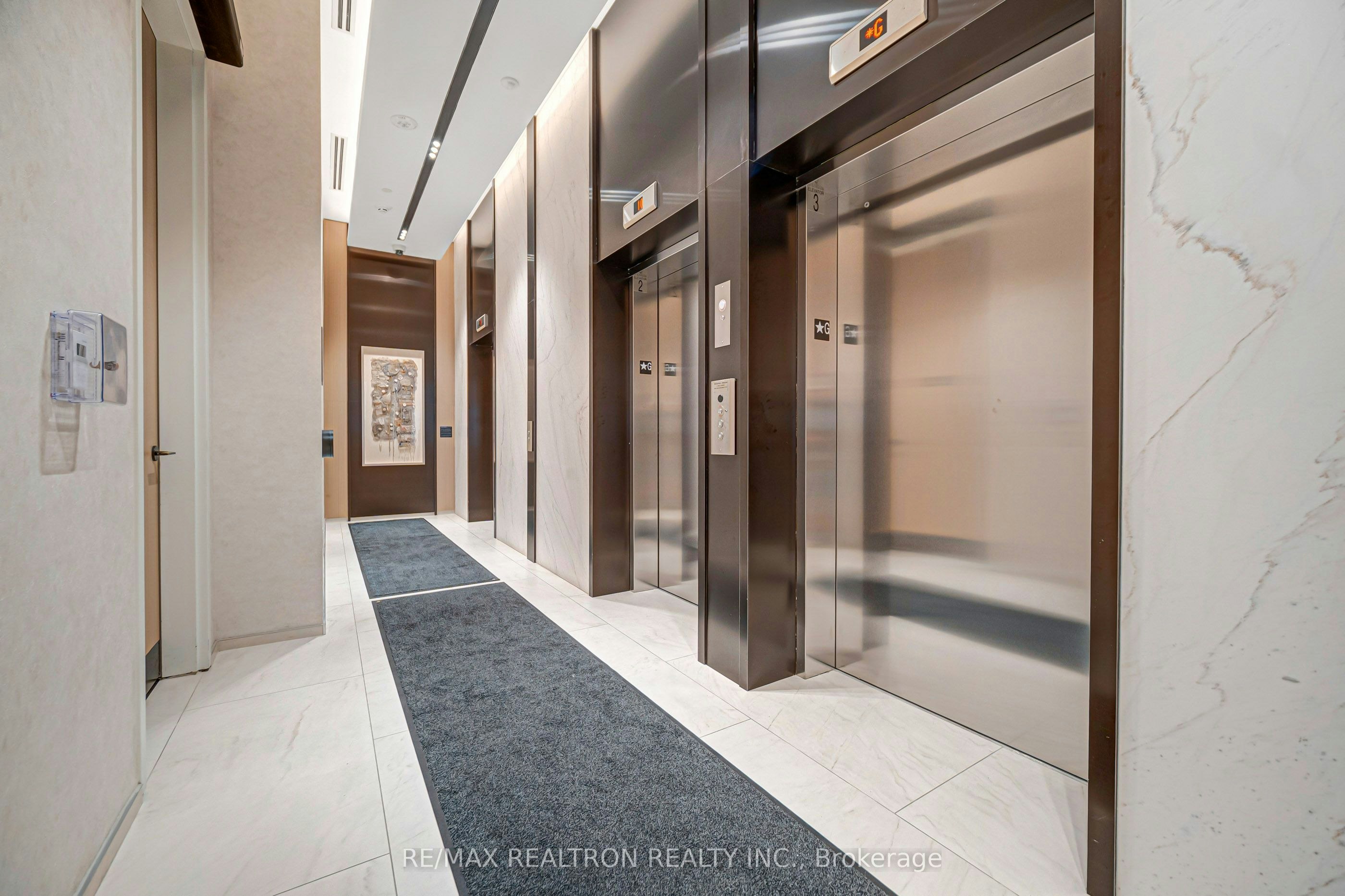 543-30 Dreamers Way, Toronto, ON, M5A 0Y7 - 4