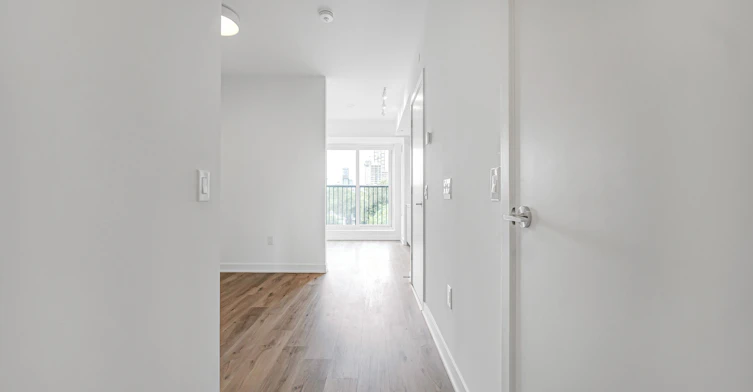 543-30 Dreamers Way, Toronto, ON, M5A 0Y7 - 9