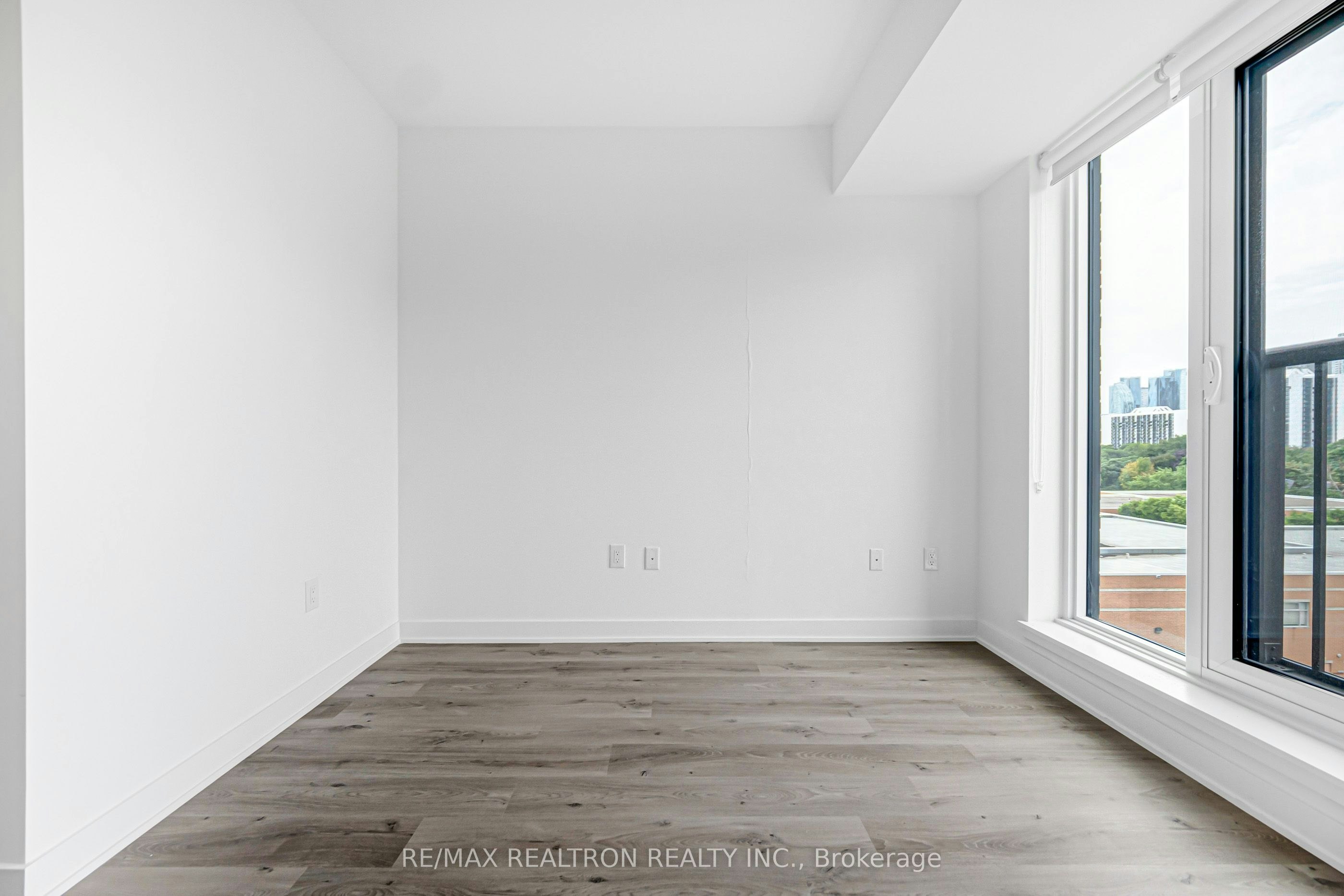 543-30 Dreamers Way, Toronto, ON, M5A 0Y7 - 29