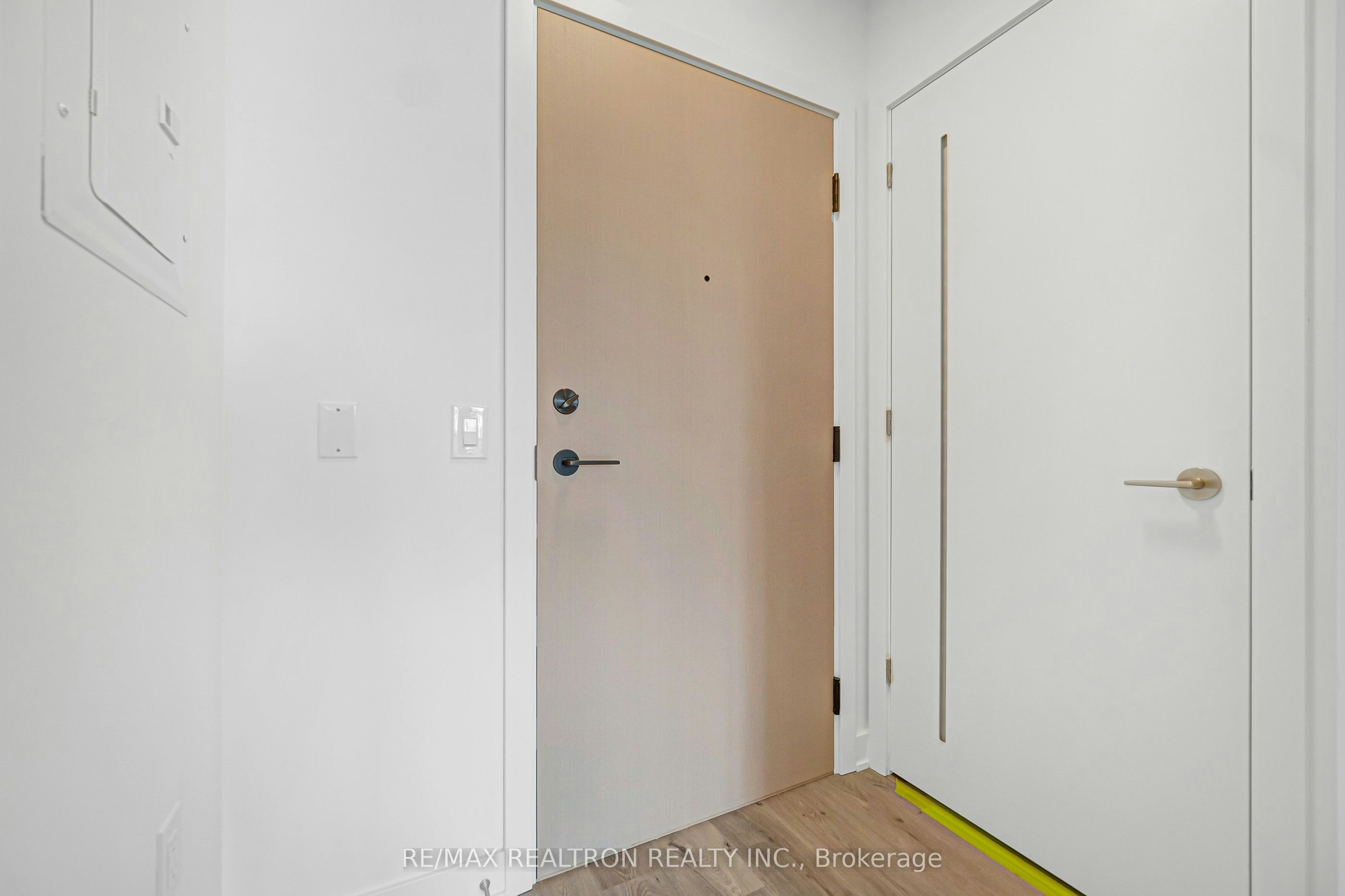 543-30 Dreamers Way, Toronto, ON, M5A 0Y7 - 7