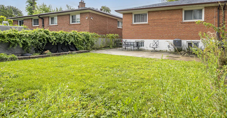 14 Reiber Crescent, Toronto, ON, M2H 1C4 - 3