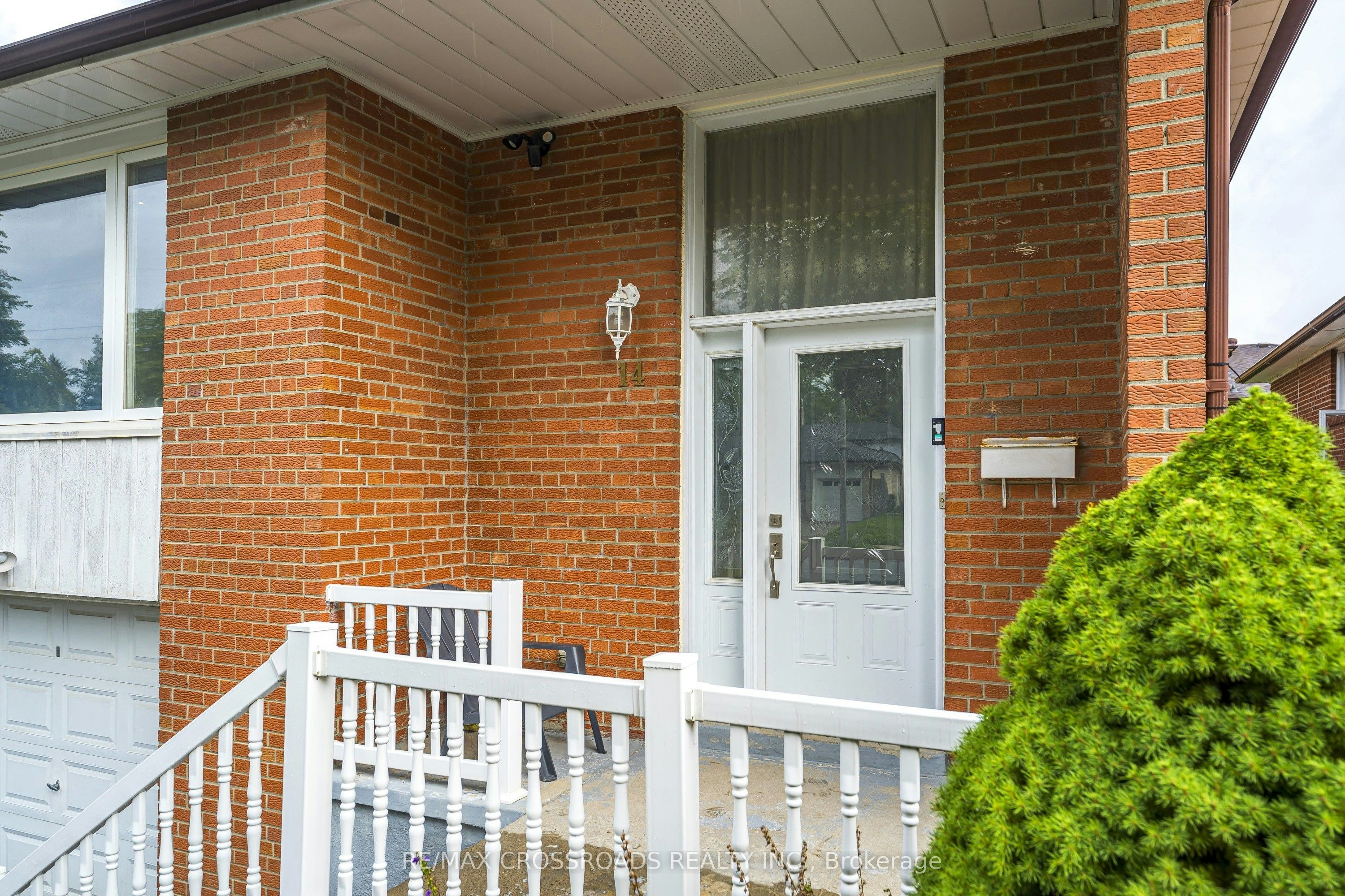 14 Reiber Crescent, Toronto, ON, M2H 1C4 - 2