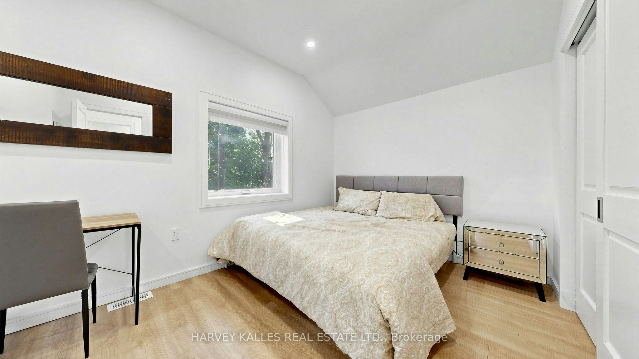 23A Donwoods Drive, Toronto, ON, M4N 2E9 - 23