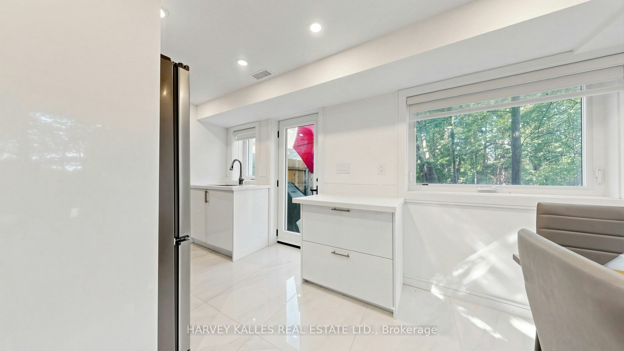 23A Donwoods Drive, Toronto, ON, M4N 2E9 - 18