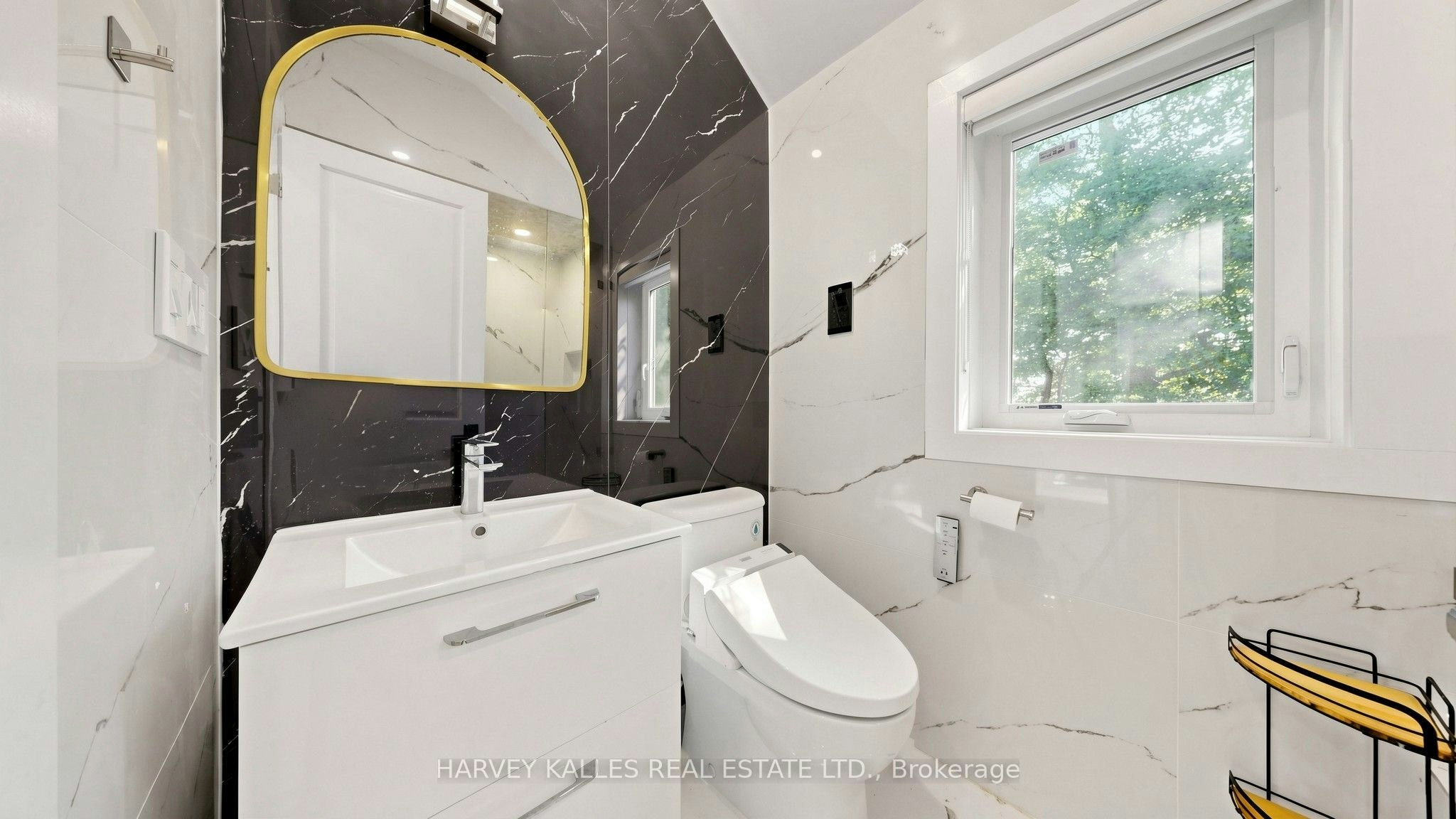 23A Donwoods Drive, Toronto, ON, M4N 2E9 - 26