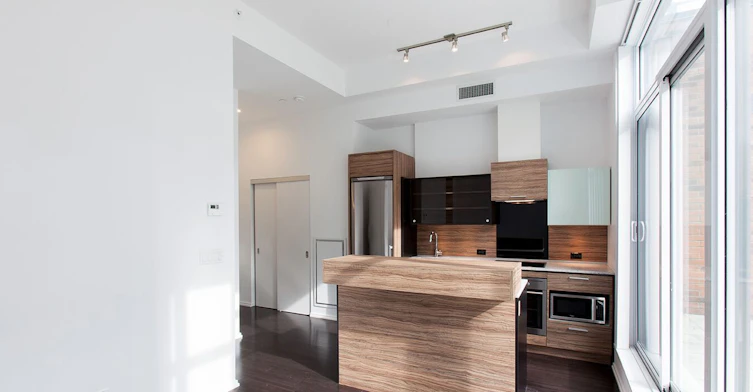 308-75 St Nicholas Street, Toronto, ON, M4Y 0A5 - 3