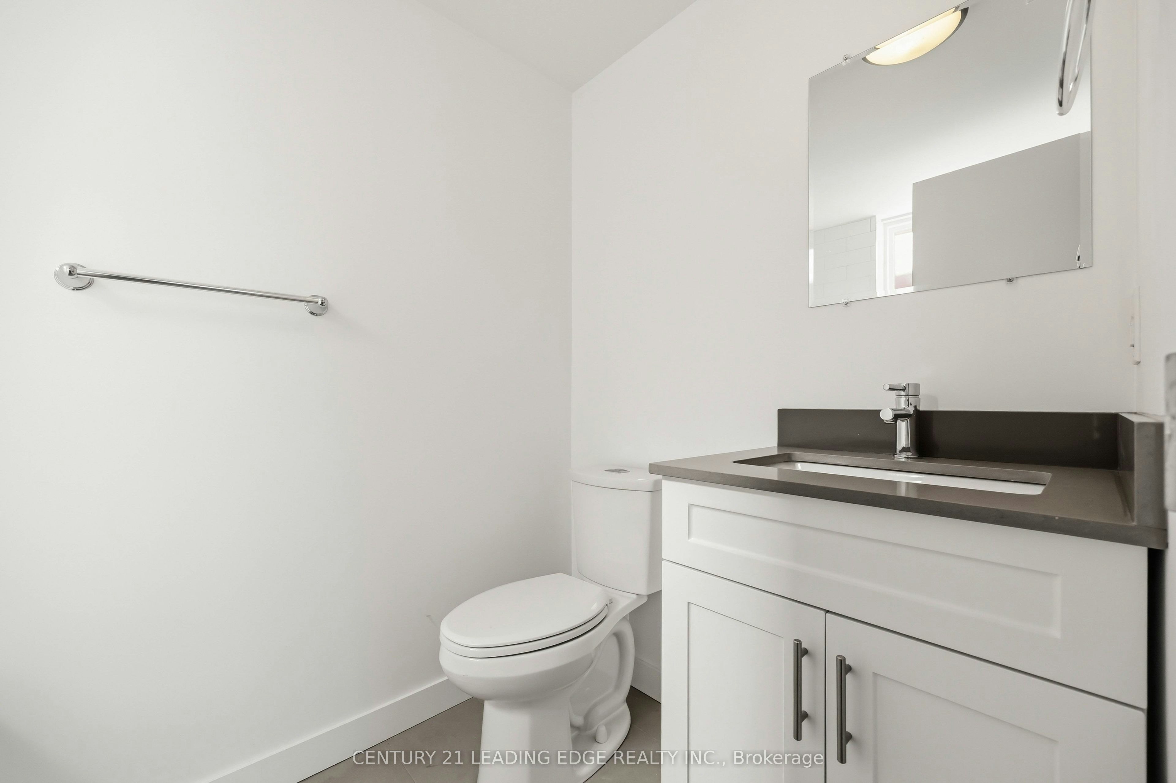 3-1 A Leonard Avenue, Toronto, ON, M5T 2P8 - 28