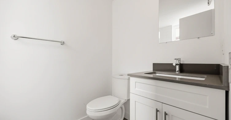 3-1 A Leonard Avenue, Toronto, ON, M5T 2P8 - 28
