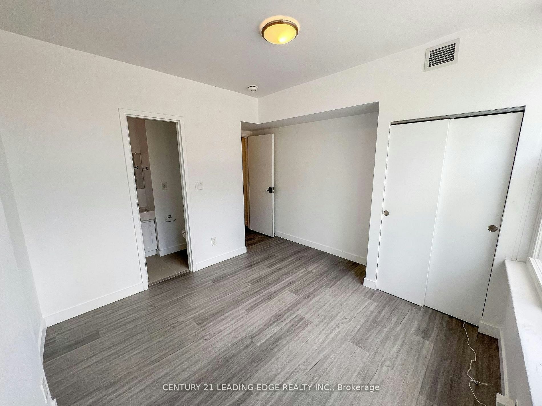 3-1 A Leonard Avenue, Toronto, ON, M5T 2P8 - 23