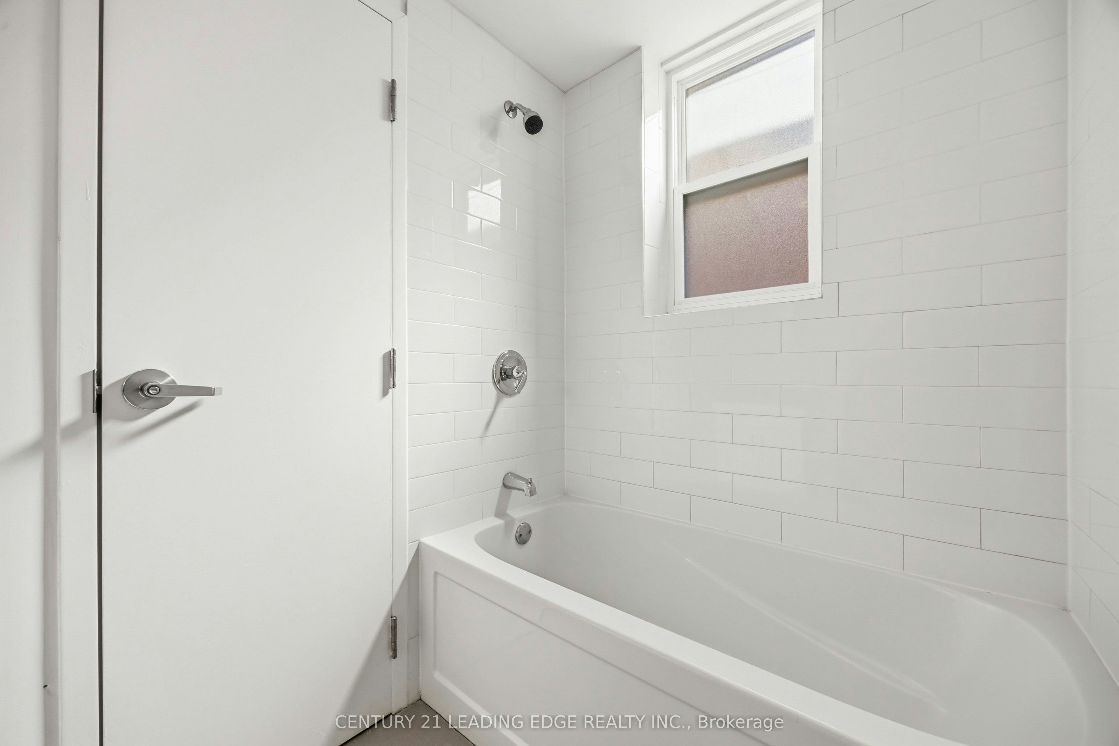 3-1 A Leonard Avenue, Toronto, ON, M5T 2P8 - 30