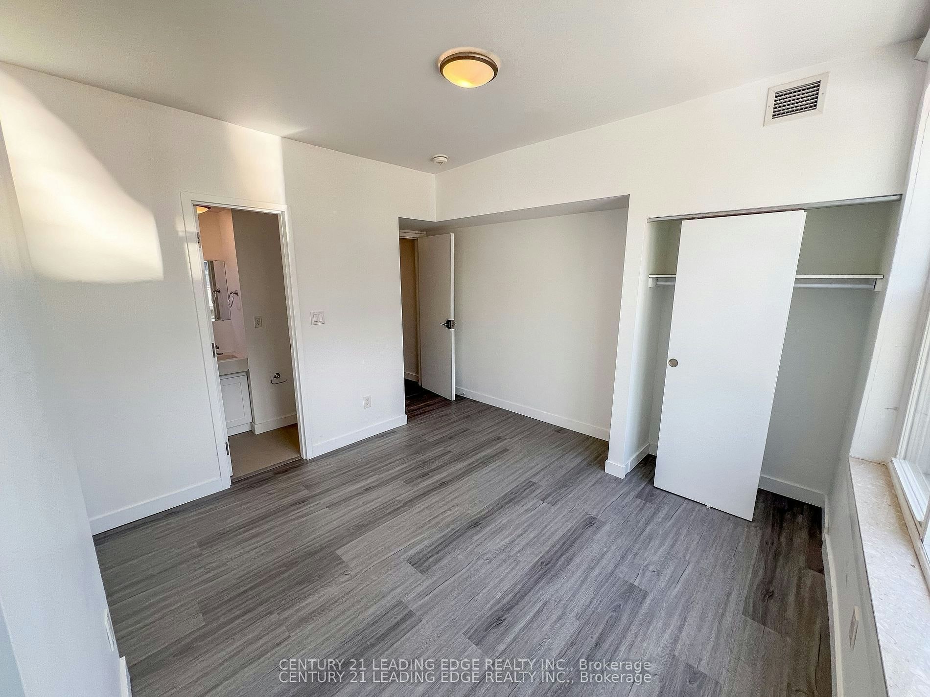 3-1 A Leonard Avenue, Toronto, ON, M5T 2P8 - 8