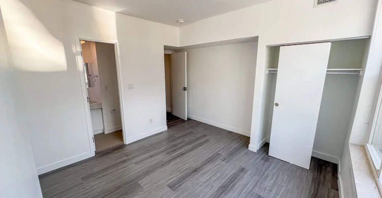 3-1 A Leonard Avenue, Toronto, ON, M5T 2P8 - 8