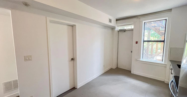 3-1 A Leonard Avenue, Toronto, ON, M5T 2P8 - 32
