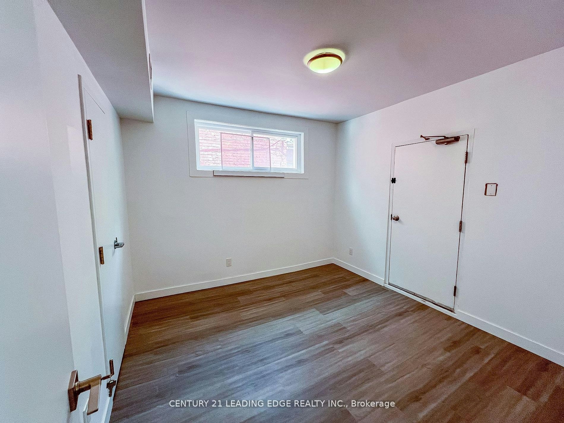 3-1 A Leonard Avenue, Toronto, ON, M5T 2P8 - 30