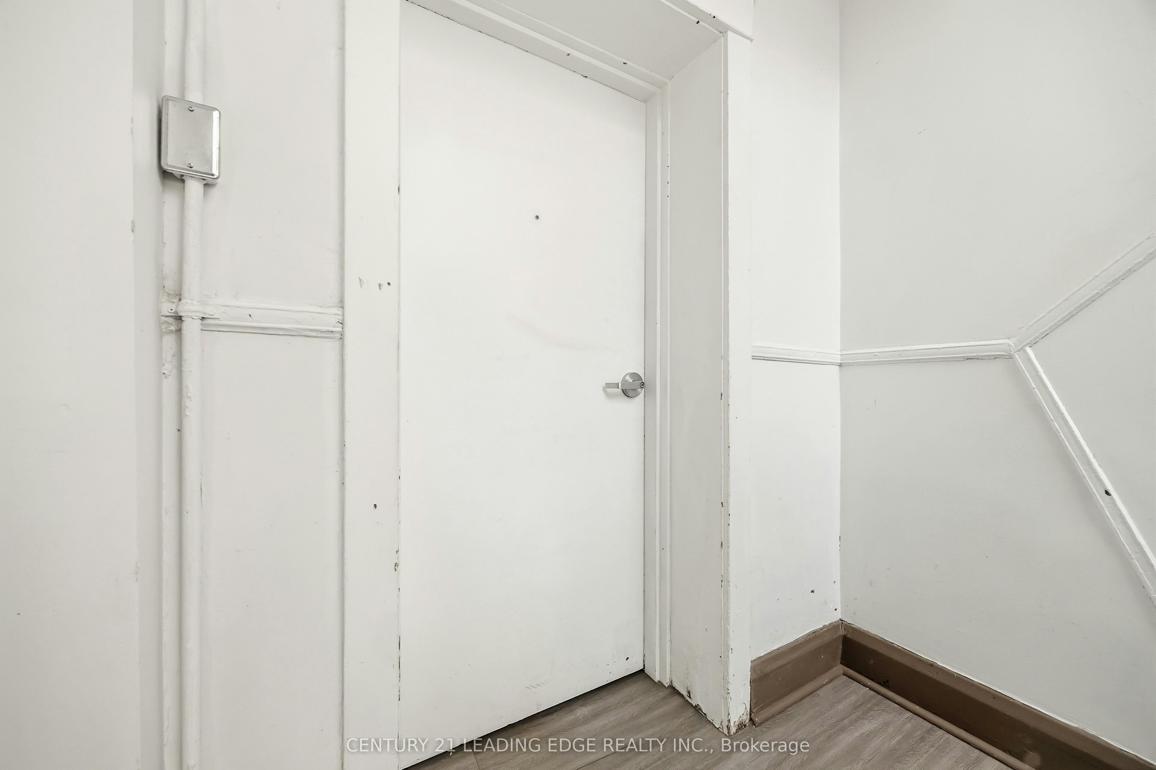 3-1 A Leonard Avenue, Toronto, ON, M5T 2P8 - 31