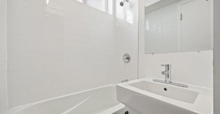 3-1 A Leonard Avenue, Toronto, ON, M5T 2P8 - 15