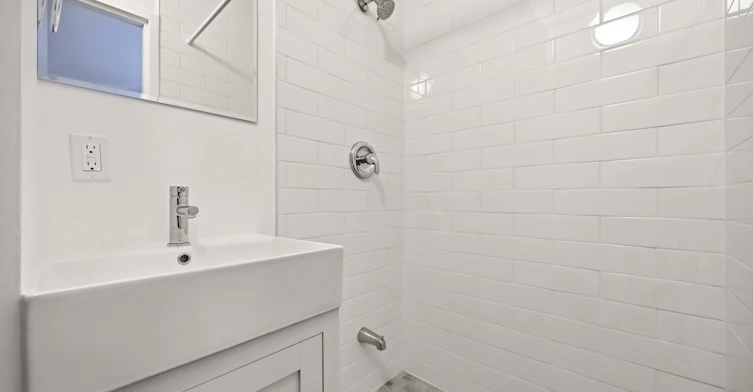 3-1 A Leonard Avenue, Toronto, ON, M5T 2P8 - 16