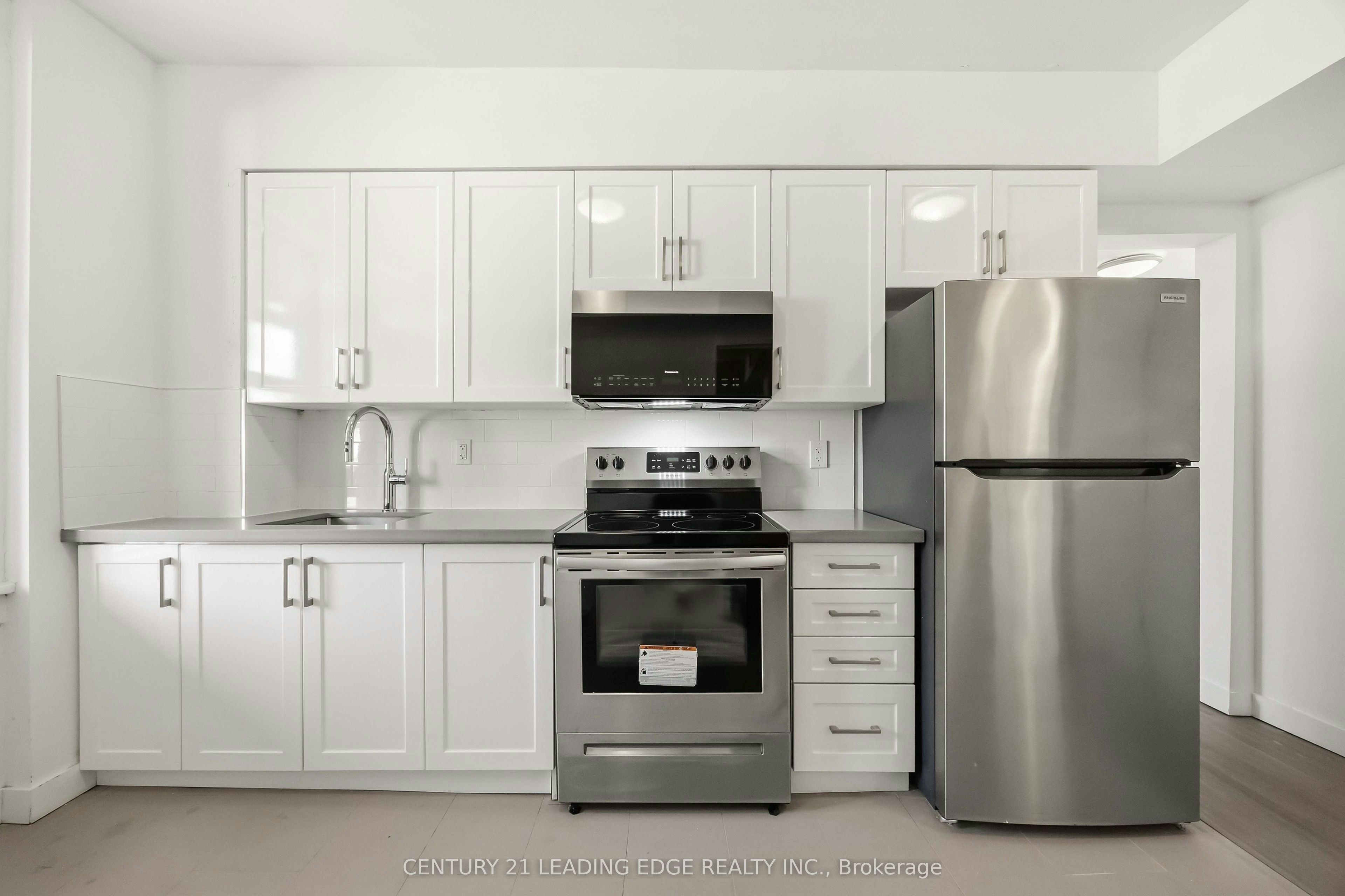 3-1 A Leonard Avenue, Toronto, ON, M5T 2P8 - 8