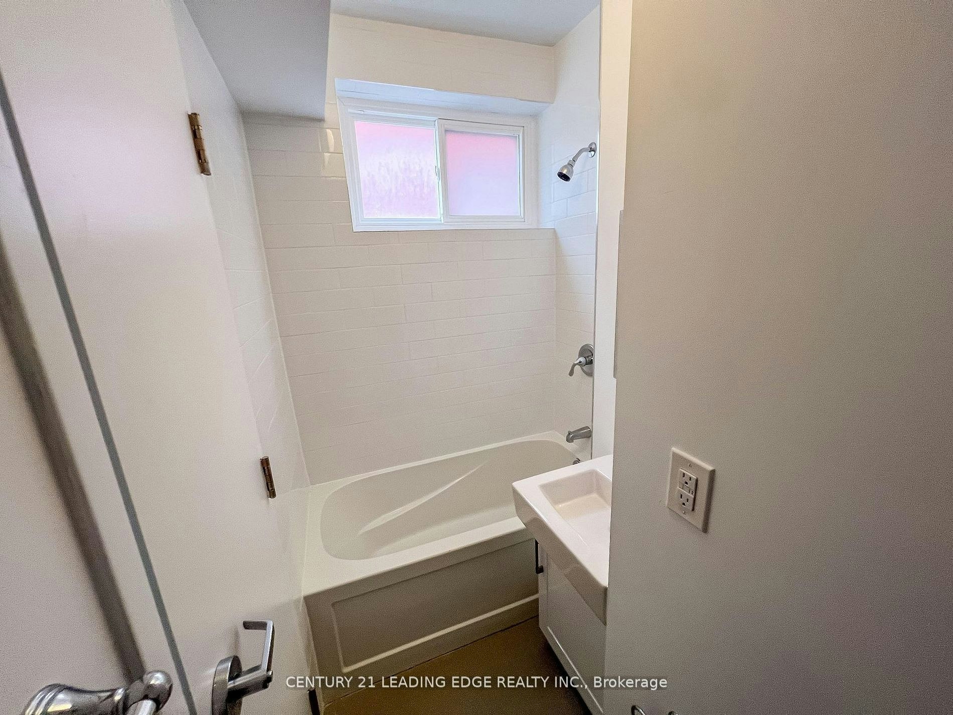 3-1 A Leonard Avenue, Toronto, ON, M5T 2P8 - 22