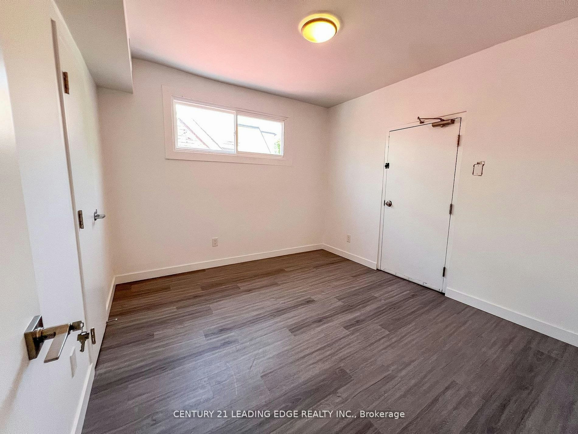 3-1 A Leonard Avenue, Toronto, ON, M5T 2P8 - 13